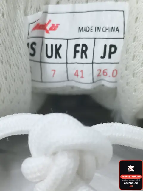 Casual Versatile Sneakers