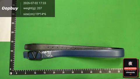 Men's Classic V-Buckle Leather Belt