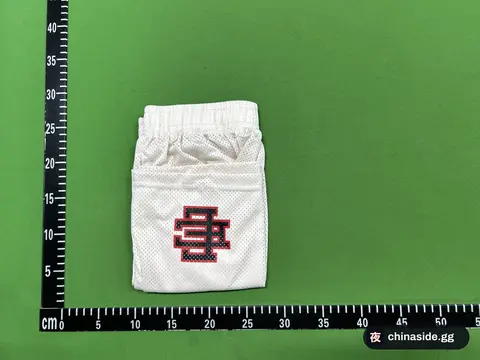 E Shorts