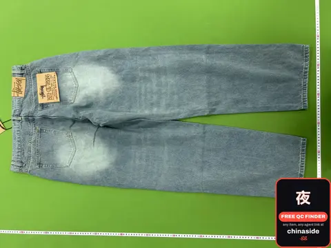 Wash Water Blue Jeans