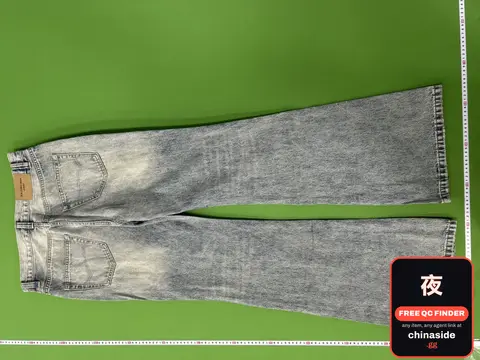 Lost Tape Jeans