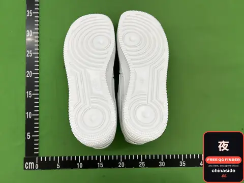 Nike Air Force 1 Sneakers