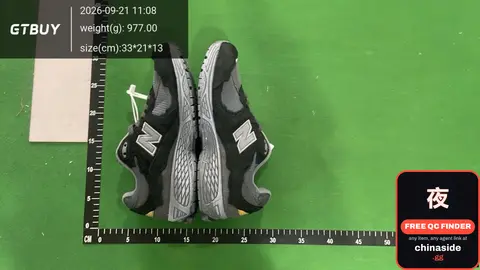 New Balance Sneakers