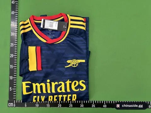 Arsenal Fan Jersey