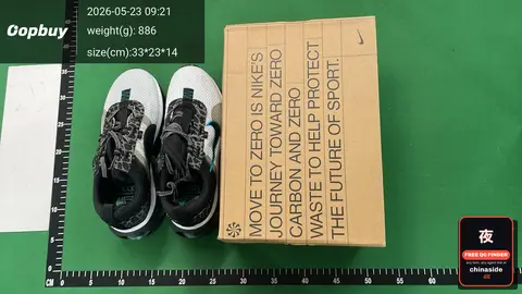 Nike Air Max 2025 Running Shoes