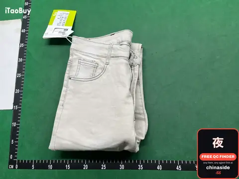 Light Wash Jeans