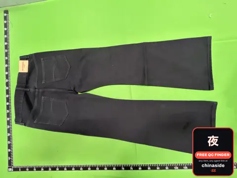 BLCG Flared Black Micro-Leg Jeans