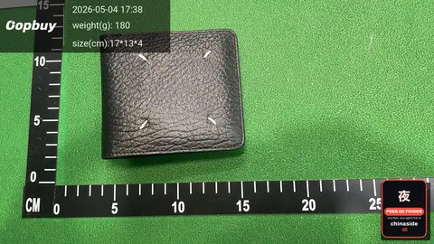 Minimalist Leather Bifold Wallet