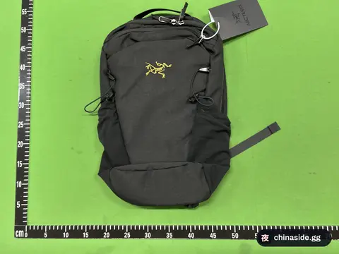Lightweight DWR Waterproof Backpack