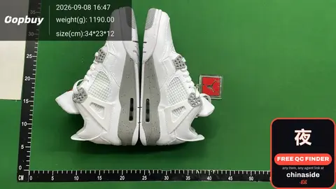 Air Jordan 4 Retro