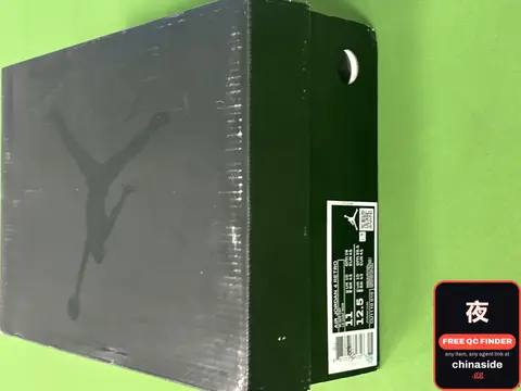 Jordan 4s