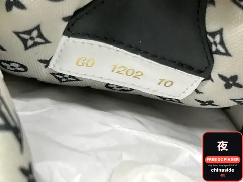Skate Sneakers