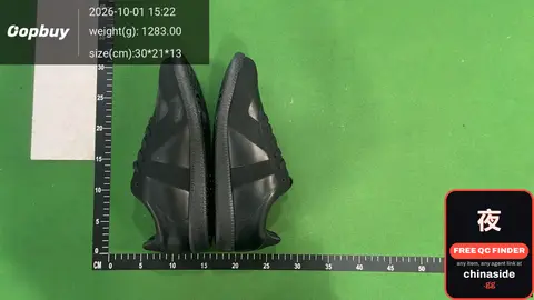 Black Sneakers