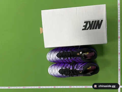 High-Quality Sneakers