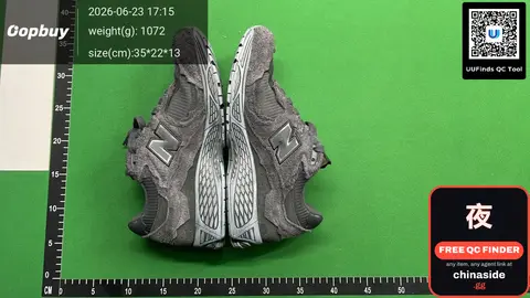 New Balance Sneakers
