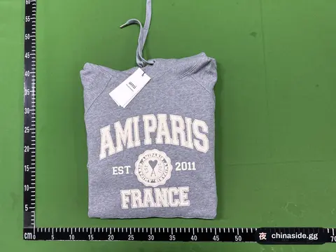Loose Hooded Sweatshirt