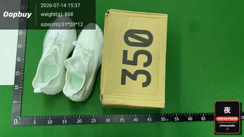 Fly-Knit Sports Shoes