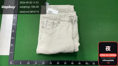 Light Wash Jeans