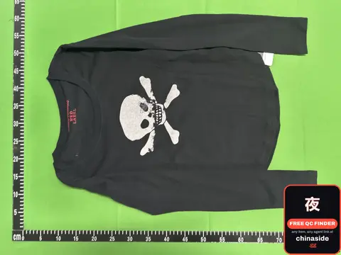 ViviRed Label Cut Sew Skull Print Longsleeve