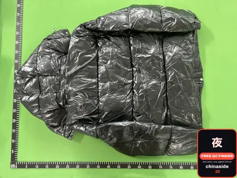 Small Side-Logo Hooded Zip-Up Jacket