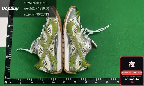 Retro Mesh Clunky Silver Sneakers