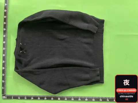 Mara Style Gray Black Crew Neck Pullover