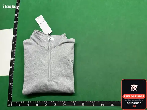 Kim Ji-Soo Style Half-Zip Sweatshirt Jacket