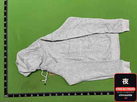 Supreme Hoodie