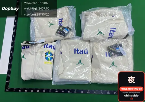 Itau Jersey