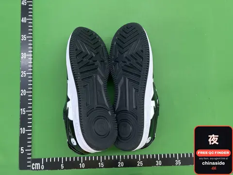Ape Head Design Sneakers