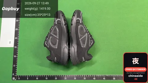 Black Sneakers