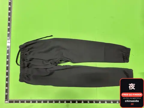 FOG Essentials Black Letter Flocking Hoodie