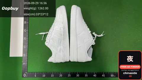 Nike Air Force 1 Sneakers