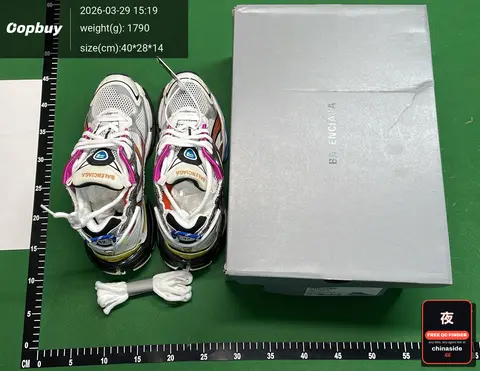 Paris 7.5 Generation Runner Dad Shoes