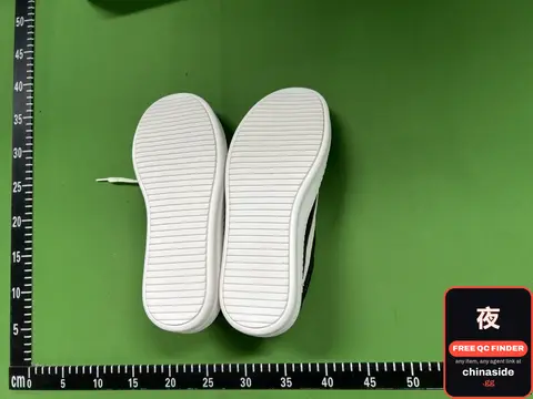 Men's and Women's Low Sneakers