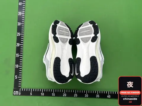 Air Zoom Vomero 18 Sneakers
