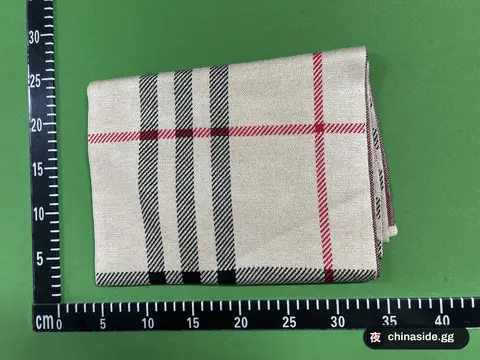 Double-Sided Cashmere Scarf