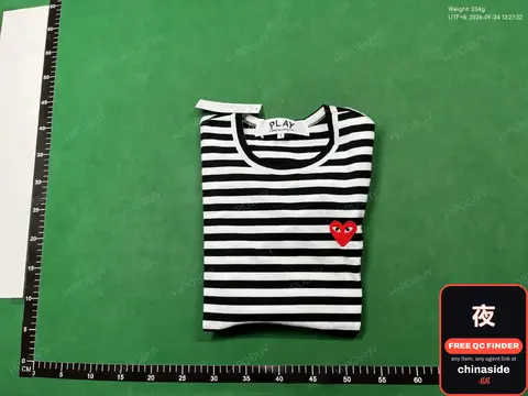Comme des Garçons Play T-Shirt