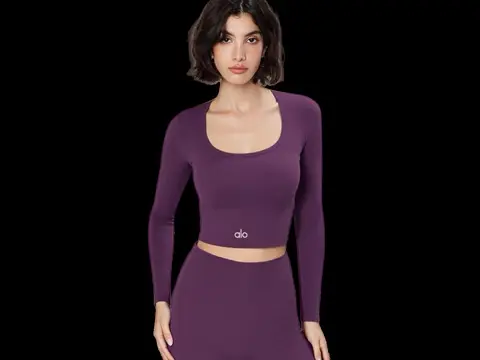 Alo Long Tee