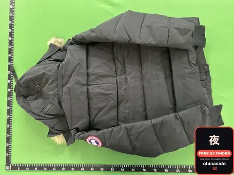 Winter Cotton-Padded Hooded Jacket