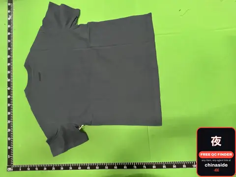 Plain T-Shirt