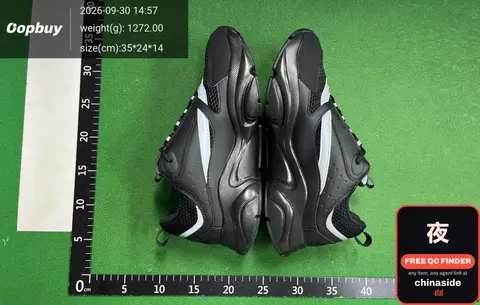 Nike Air Max 270 Sneakers