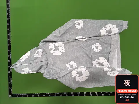 Grey Hoodie With White Wreath