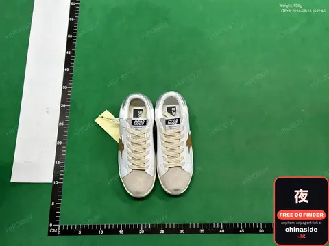 Golden Goose Sneakers