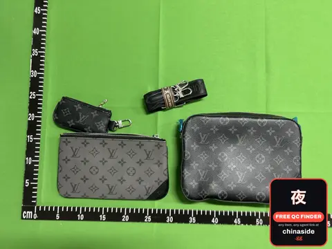 Louis Vuitton Pouch