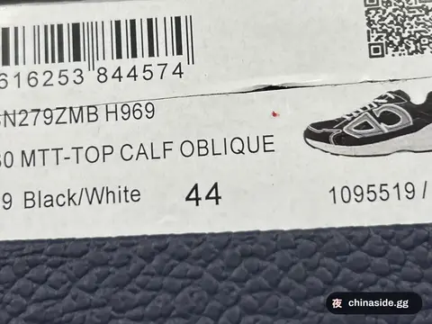 MTT-Top Calf Oblique Sneakers