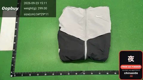 Color-blocked Sports Jacket