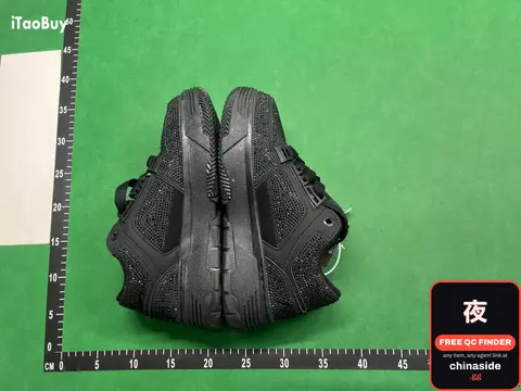 Black Sneakers