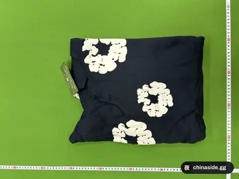 Heavyweight Hooded Sweatshirt