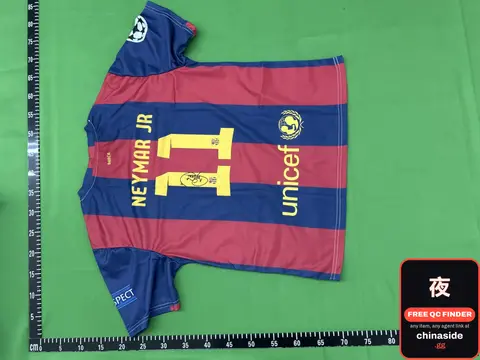 Barcelona Signed Football Jersey No.11